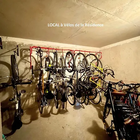 Climatisé Face Avec Parking à - Fr-1-338-539