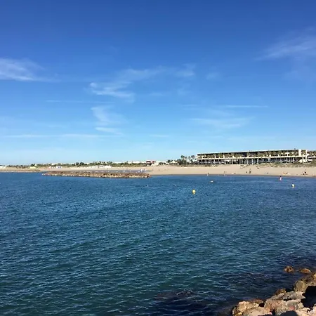 Climatise Face Avec Parking A - Fr-1-338-539